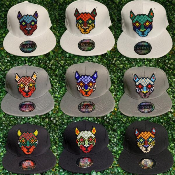 Gorra en chaquira